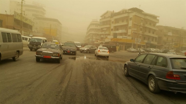 Sandstorm engulfs Lebanon